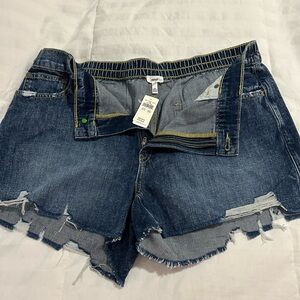 aerie Raw Hem Distressed Denim Shorts - Mid Blue